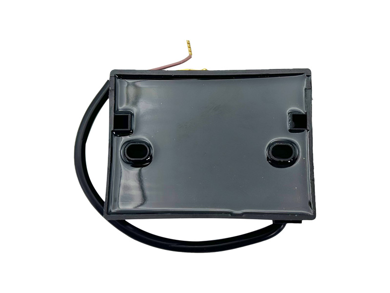 Sudick XT-15A Ignition Transformer detail view 2