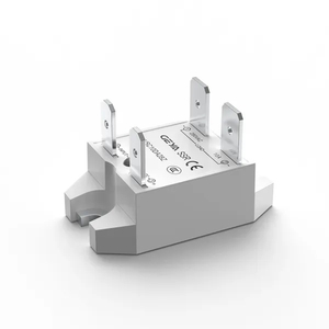 VSC-single-phase-solid-state-relay-2.webp